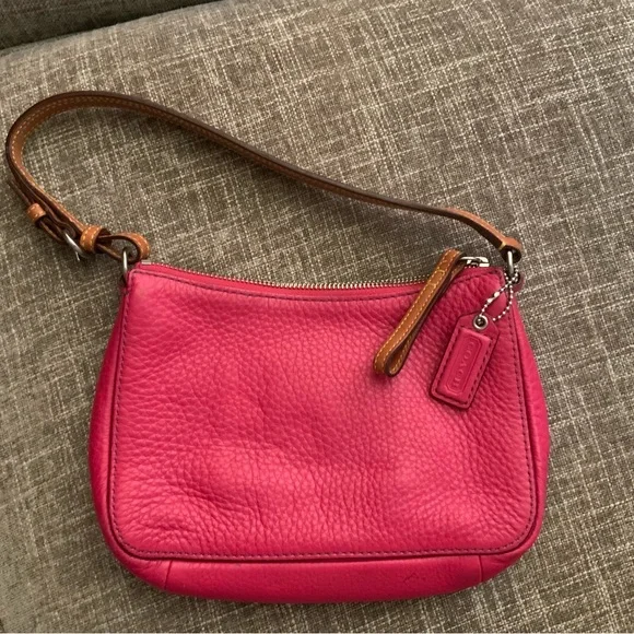 Coach Fuchsia Leather Shoulder Bag - Picture 2 of 3
